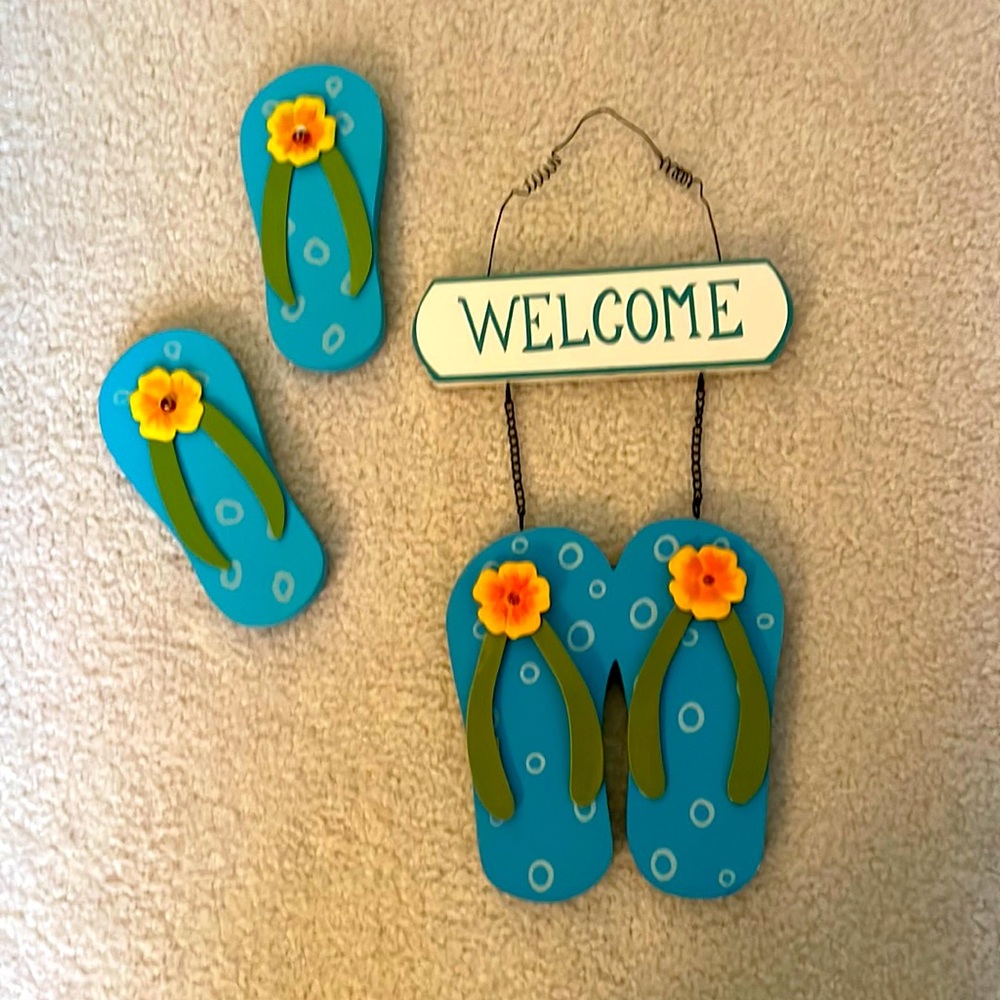 Flip Flop Themed Home Accents 🩴